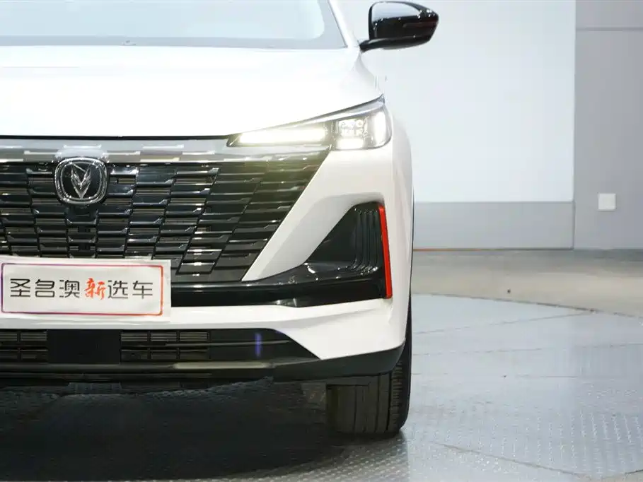 Фото 5 - Changan CS55 PLUS