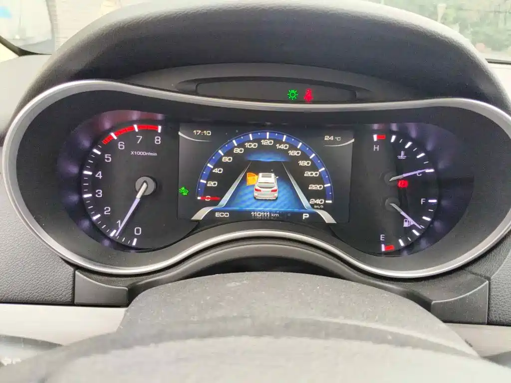 Фото 4 - Haval H8
