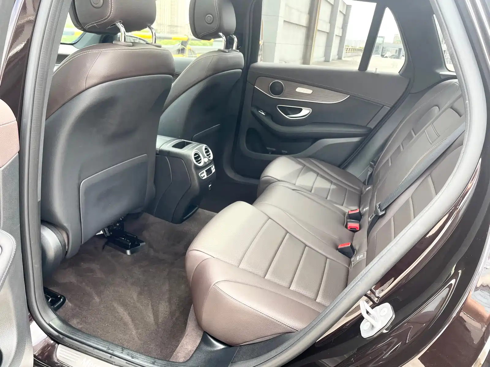 Фото 12 - Mercedes-Benz GLC