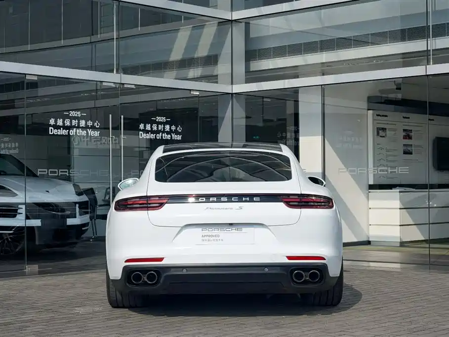 Porsche Panamera 2017 Panamera 3.0T фото 6