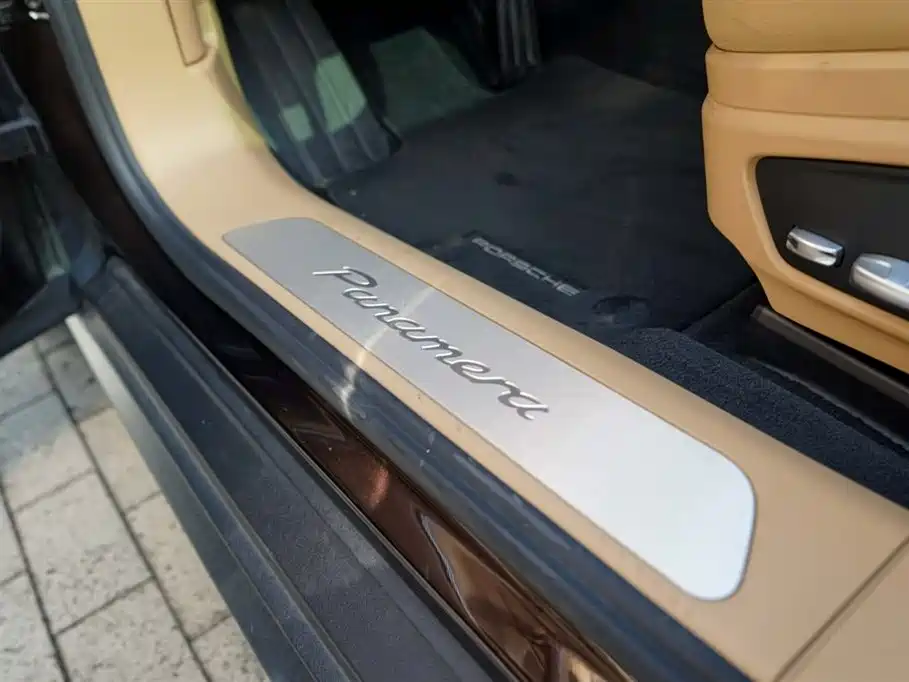 Porsche Panamera 2017 Panamera 3.0T фото 19
