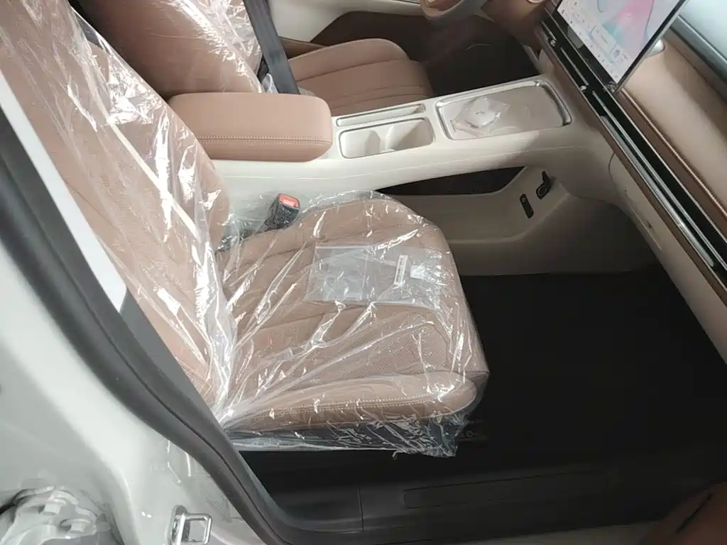 Wuling Motors Wuling Bingo S 2026 2025 Model 430km Premium Edition