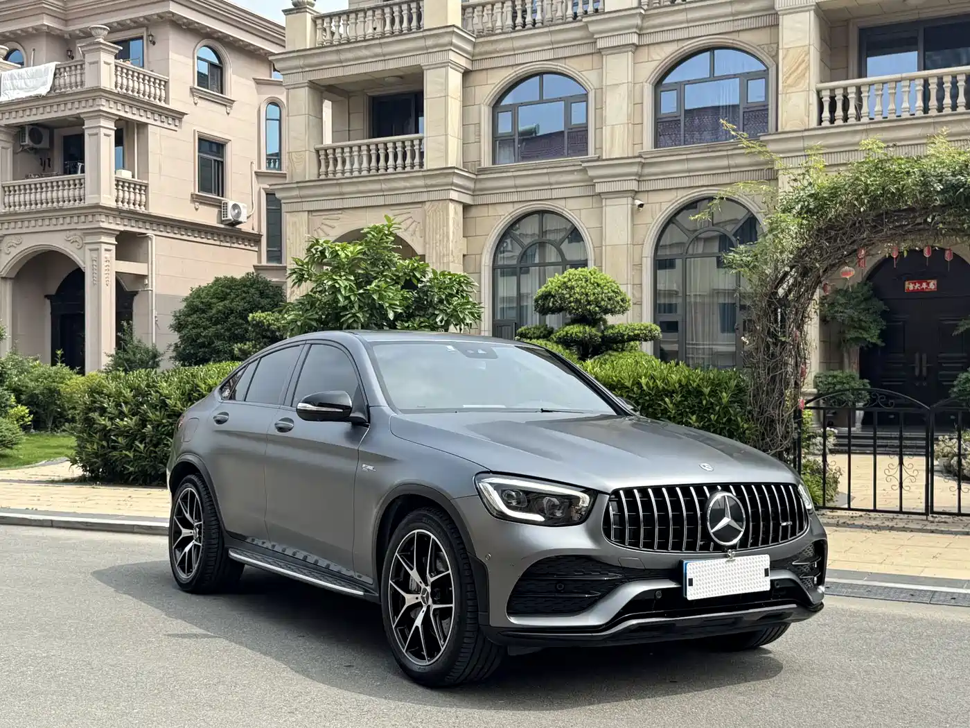 Mercedes-Benz GLC Coupe AMG 2020 AMG GLC 43 4MATIC Coupe SUV фото 3