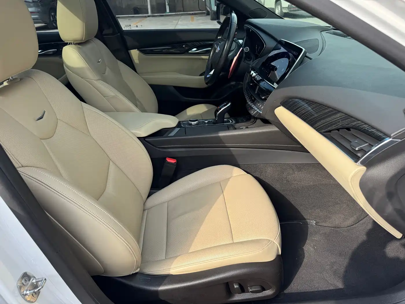 Cadillac CT5 2020 28T Luxury Model фото 19