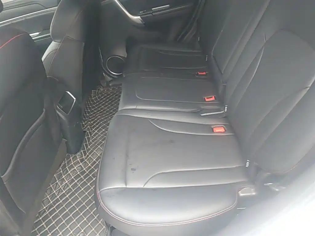 Haval M6 2017 1.5T Automatic 2WD Elite фото 17