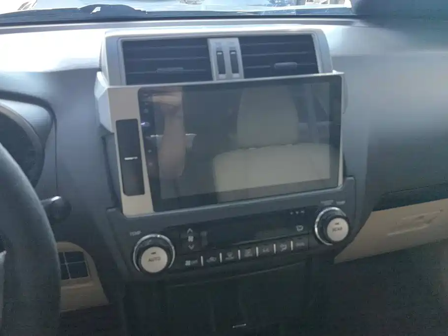 Toyota Prado (Import) 2017