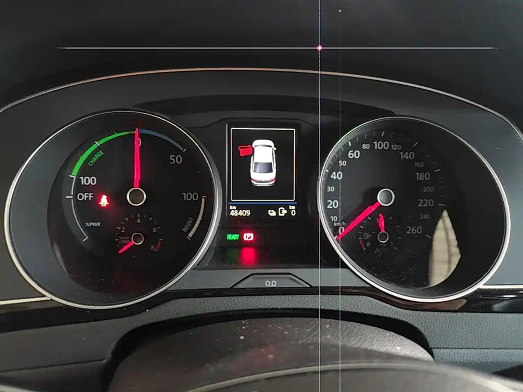 VOLKSWAGEN MAGOTAN GTE PLUG-IN HYBRID