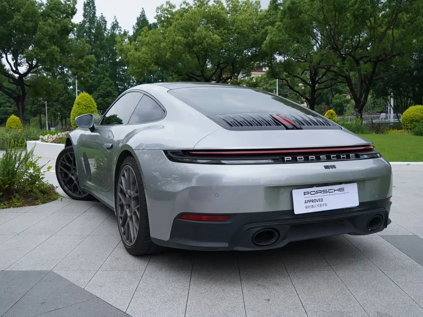 Porsche 911 2025 Carrera 3.0T фото 15