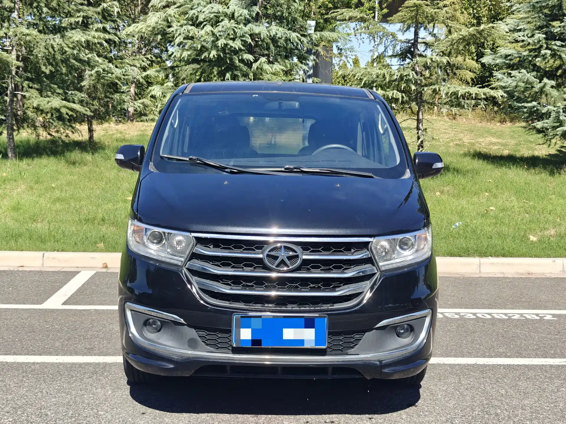 Фото 2 - JAC Refine M3