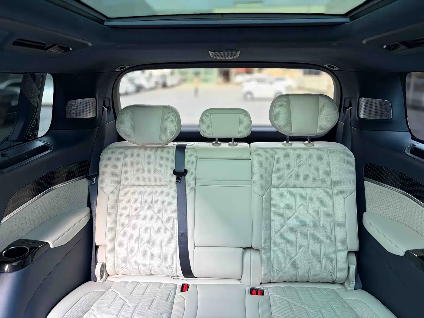 ZEEKR EXTREME KRYPTON 009