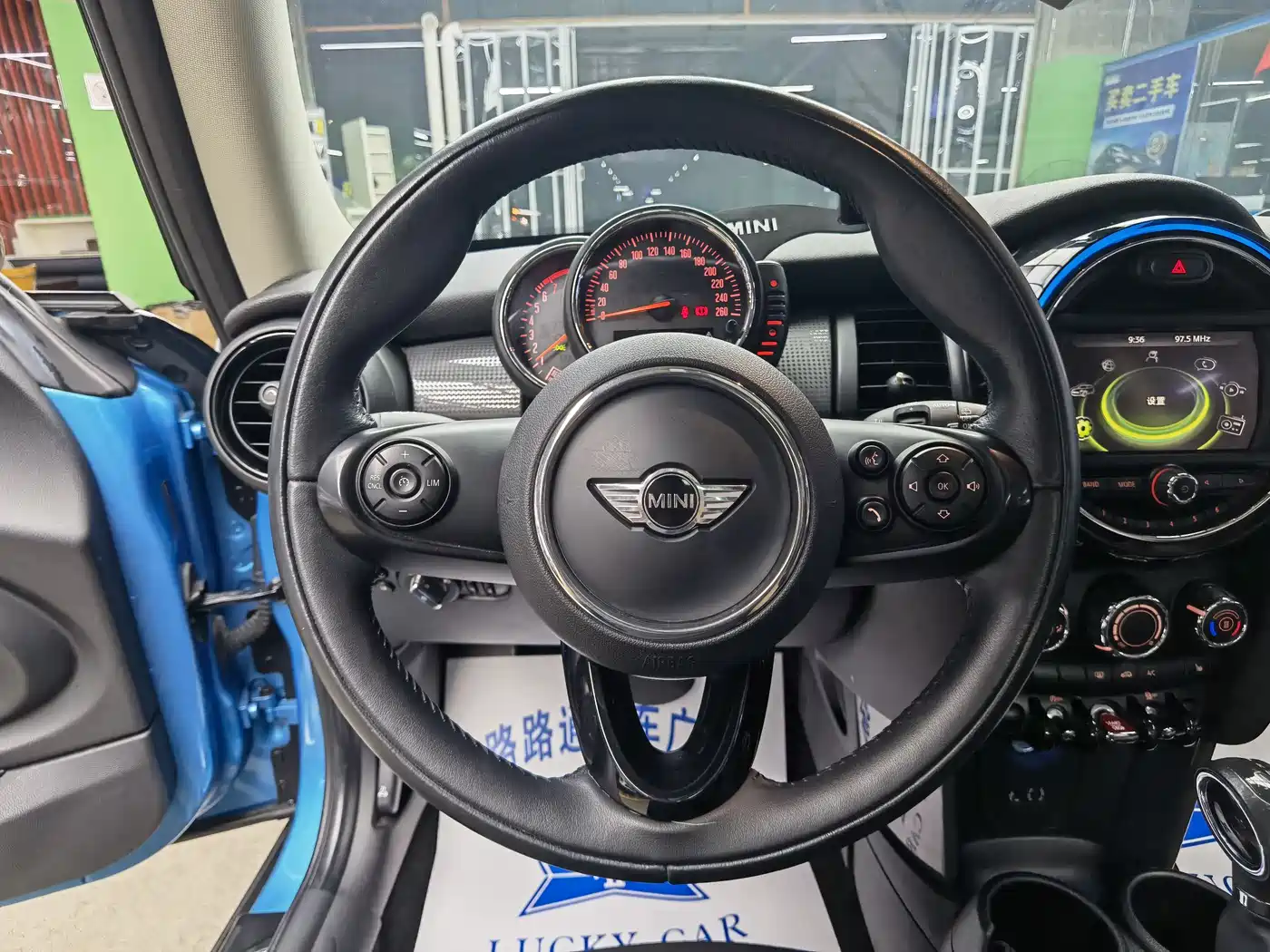 MINI 2016 1.5T COOPER фото 10