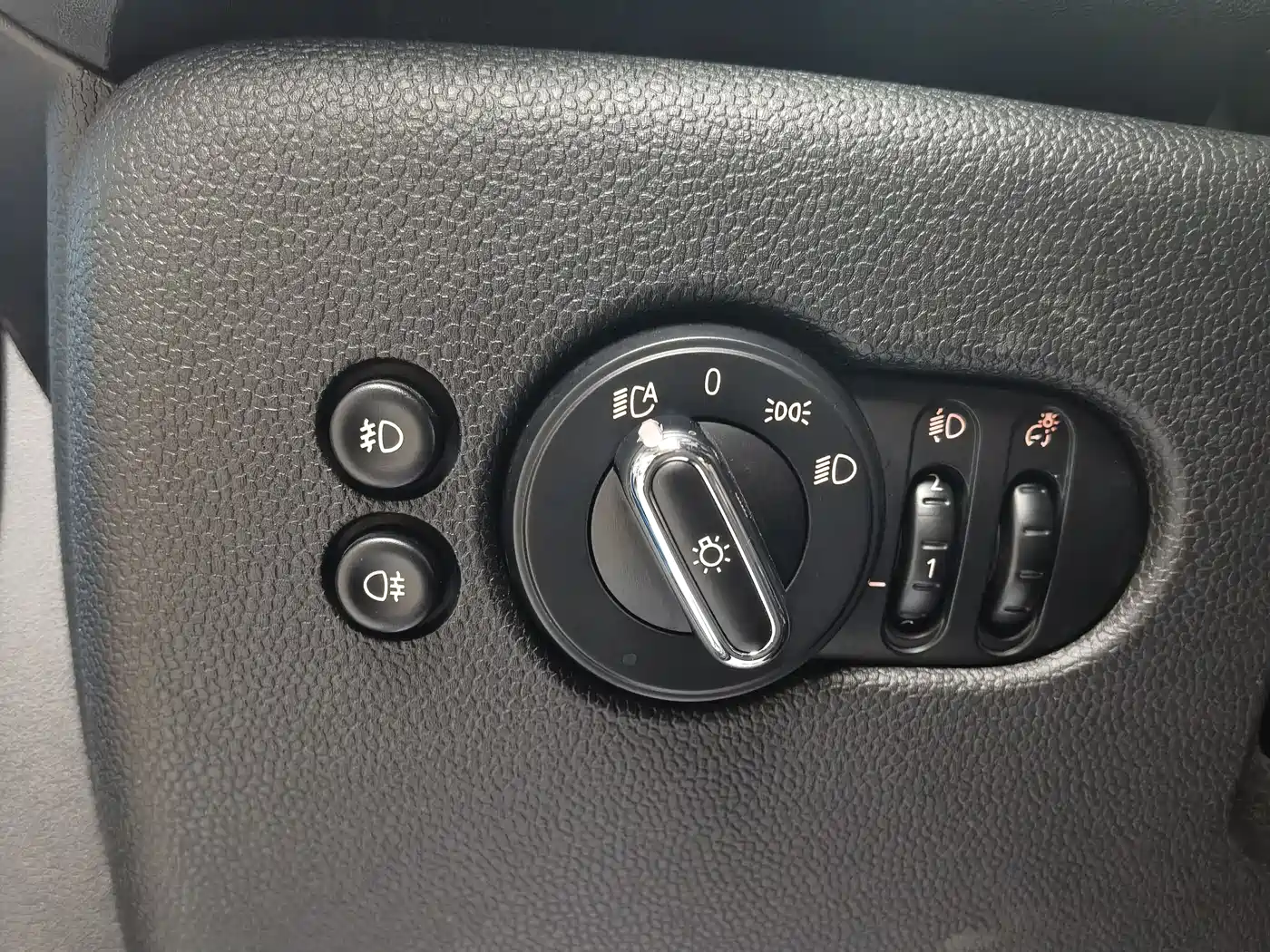 MINI 2016 1.5T COOPER фото 14