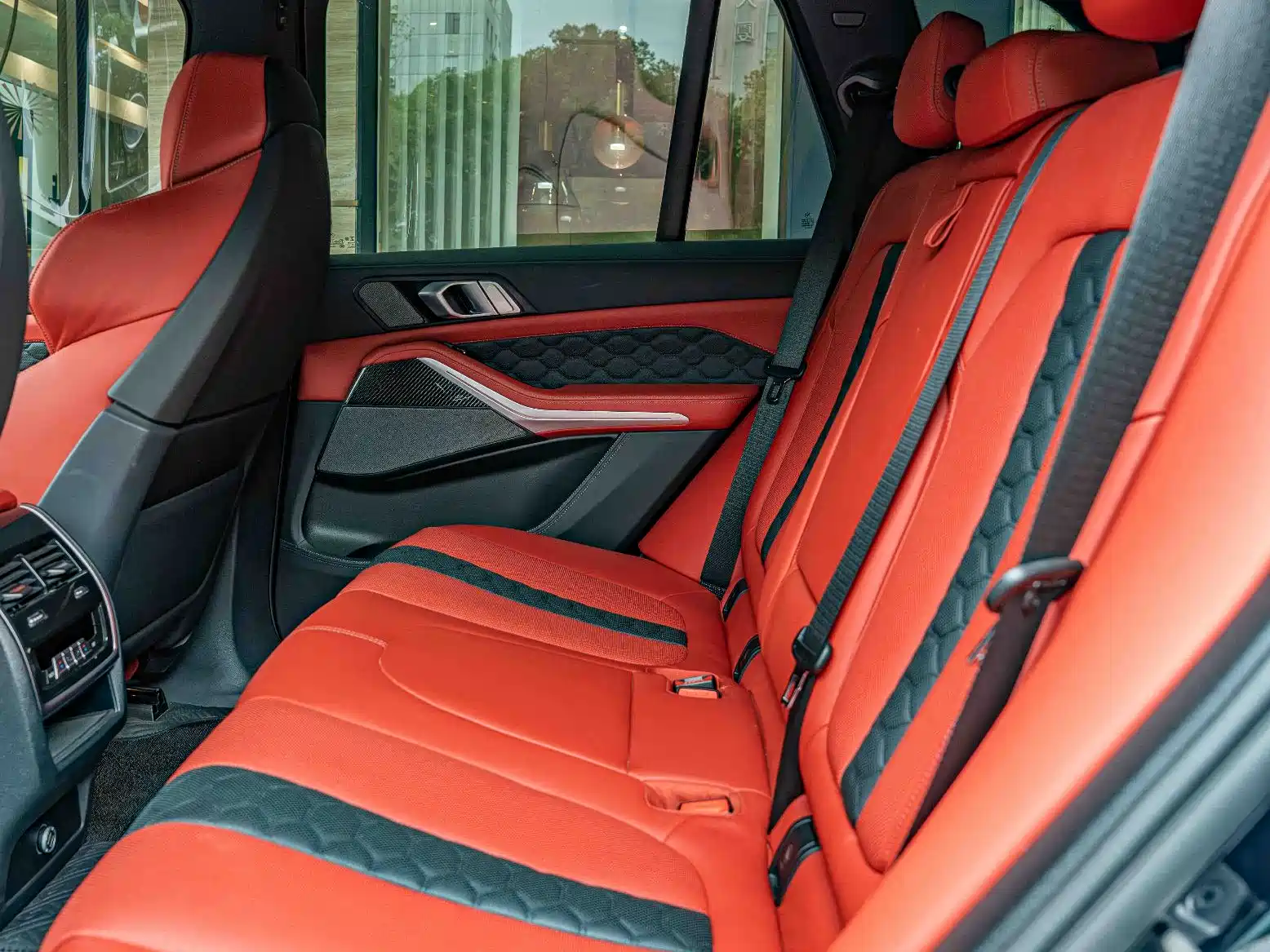 Photo 19 - BMW X5 M