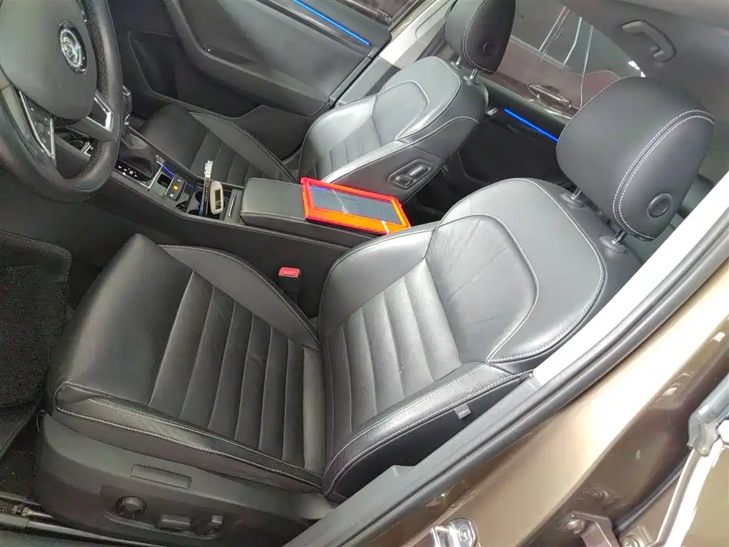 Škoda Superb 2016 TSI330 DSG Smart Edition фото 11