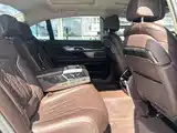 Photo 5 - BMW 7 Series