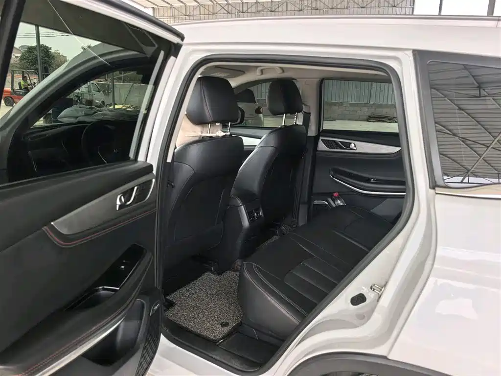 CHANGAN CS75