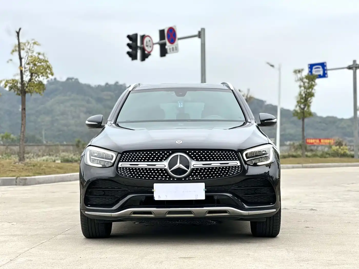 Mercedes-Benz GLC 2020 GLC 260 L 4MATIC Luxury фото 2