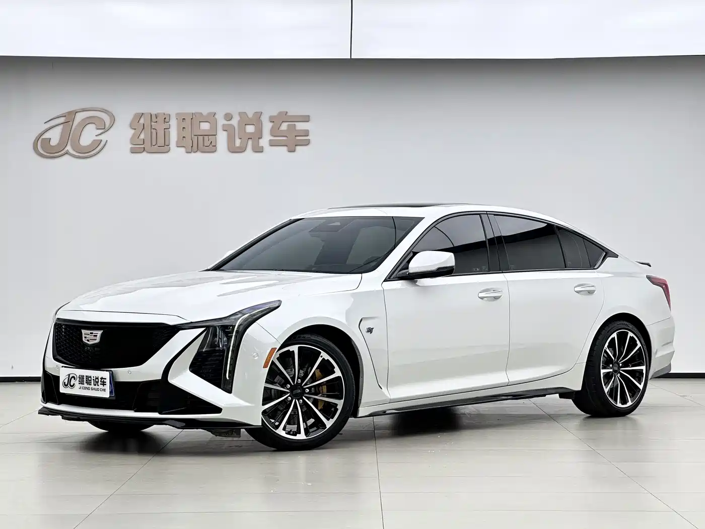Cadillac CT5 2024 2024 28T Luxury Model Pro