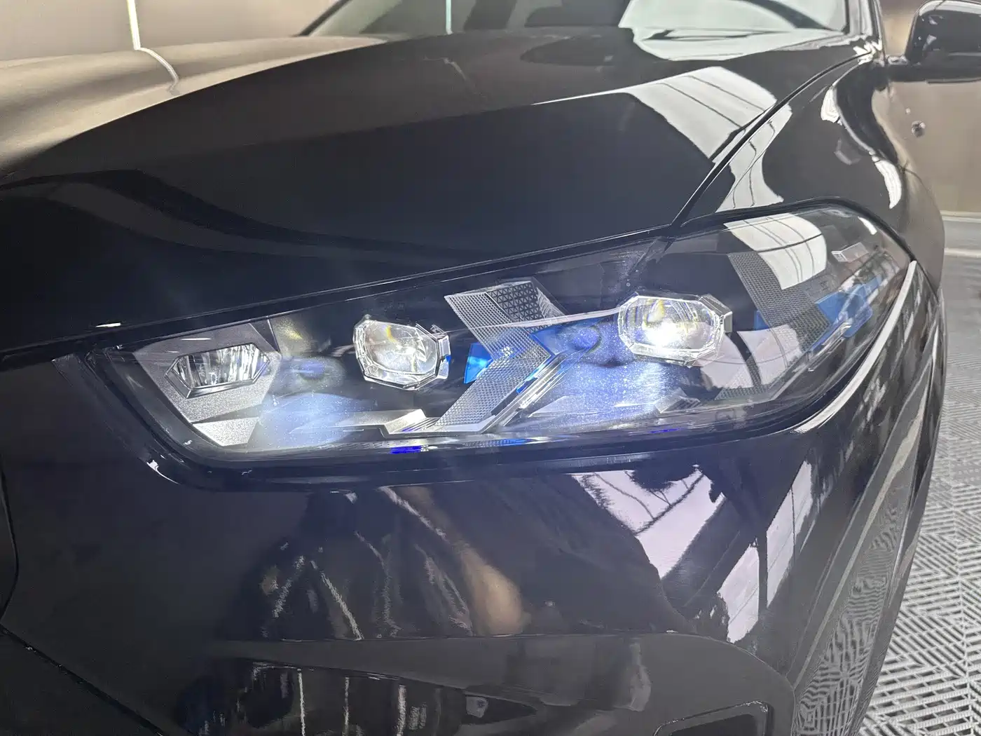 BMW X5 (Import) 2017 xDrive28i фото 15
