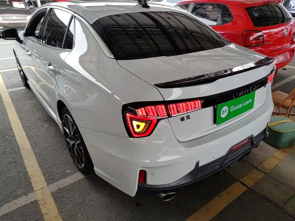 Lynk & Co 03 2019 1.5TD DCT Power Pro Edition China VI фото 5