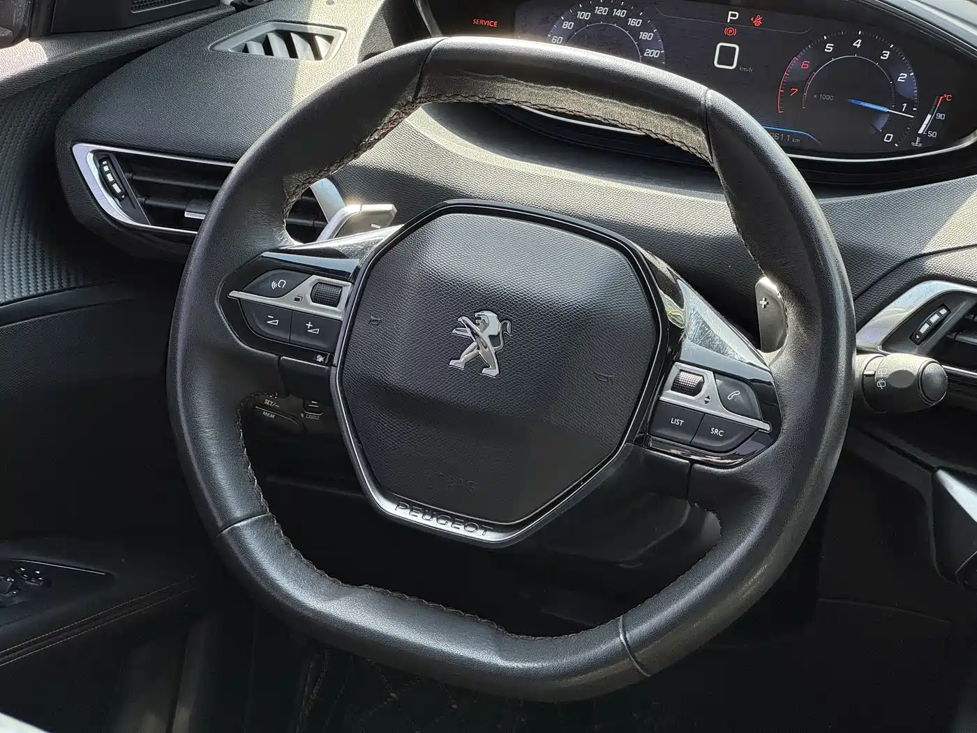 Peugeot 5008 2017 380THP 7-seat Elite Edition фото 8
