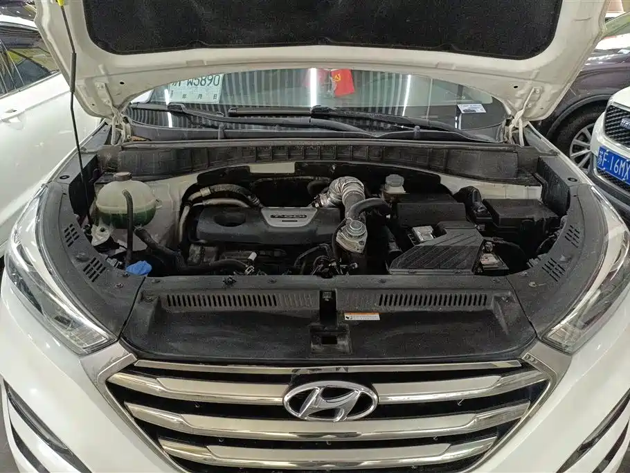 Hyundai Tucson 2015 1.6T Dual Clutch 2WD Smart фото 10