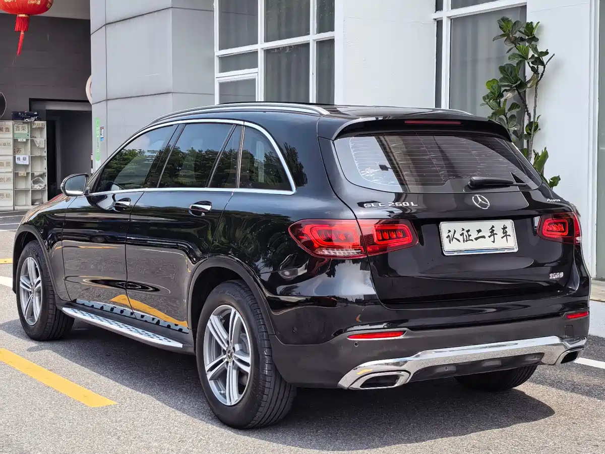 Mercedes-Benz GLC 2021 GLC 260 L 4MATIC Sporty фото 21