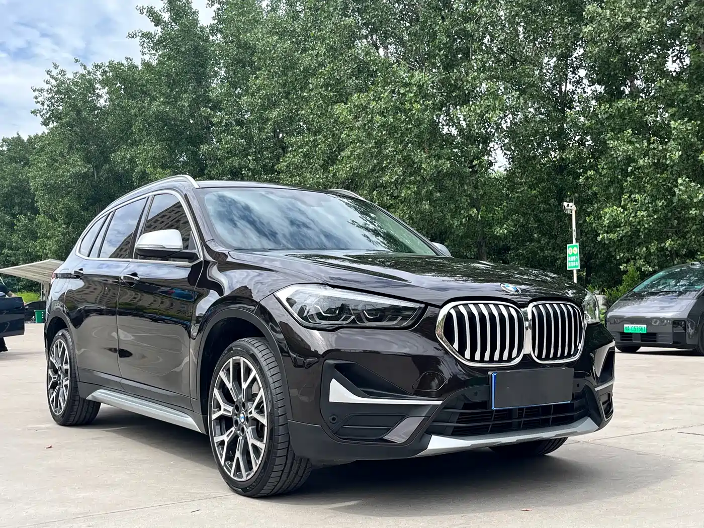 BMW X1 2021 xDrive25Li Exclusive фото 3