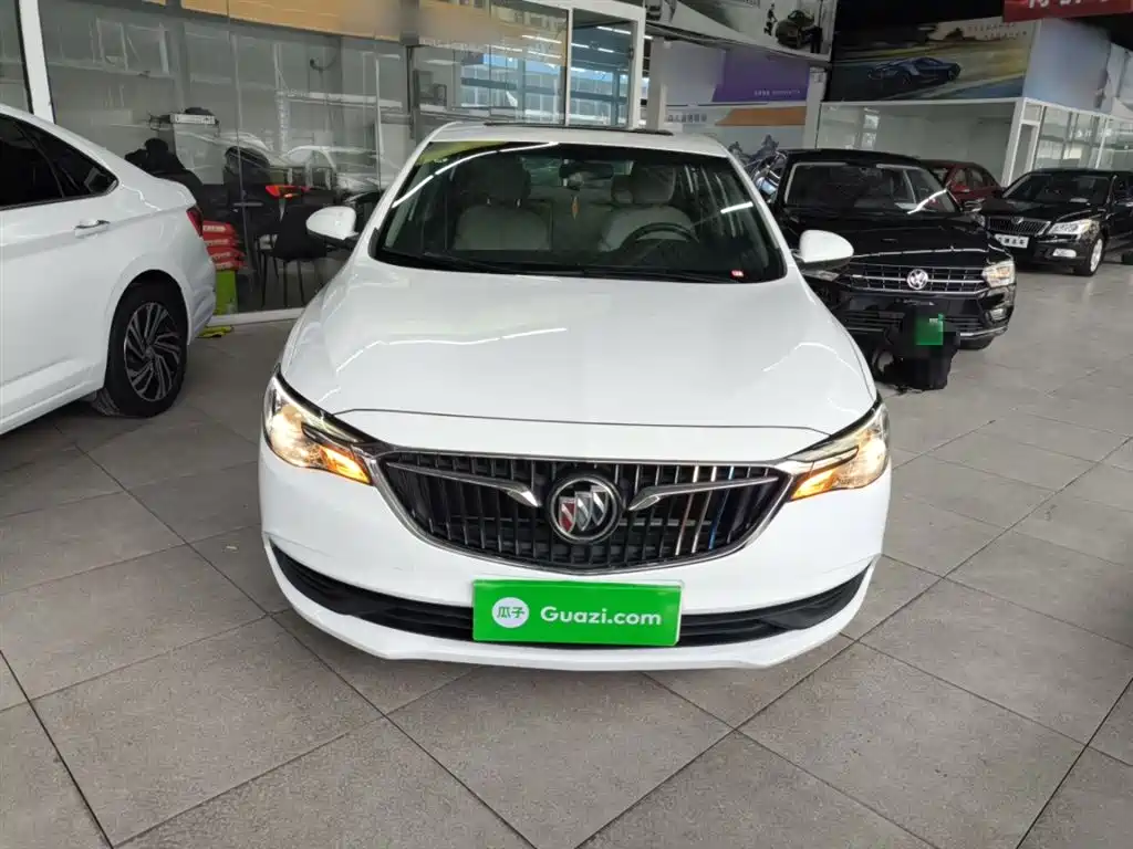 Buick Excelle 2019 15T Manual Elite Type China VI фото 3