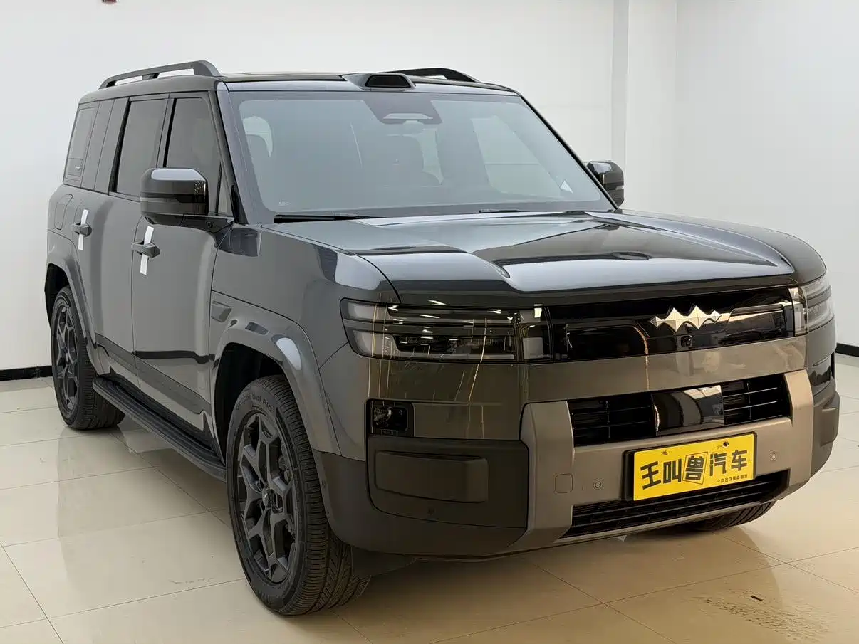 Fang Cheng Bao Titanium 7 2026 2025 AWD Base Model