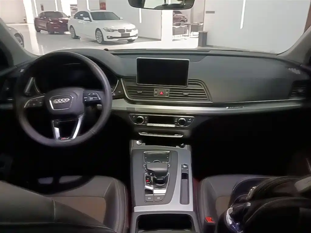 Audi Q5L 2018 40 TFSI Prestige Fashion (China V) фото 10