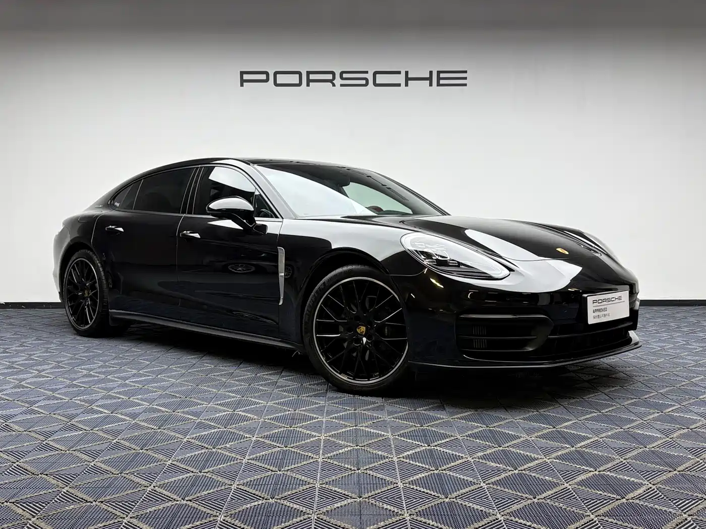 Porsche Panamera 2023 Panamera 4 Executive Long Wheelbase 2.9T фото 13