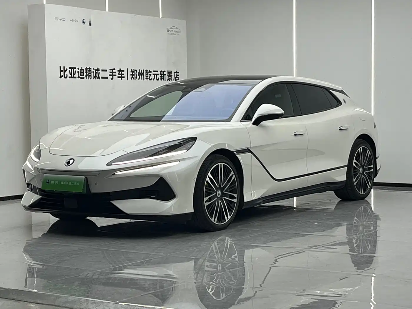 Denza Z9GT 2024 1100 AWD Ultra Edition