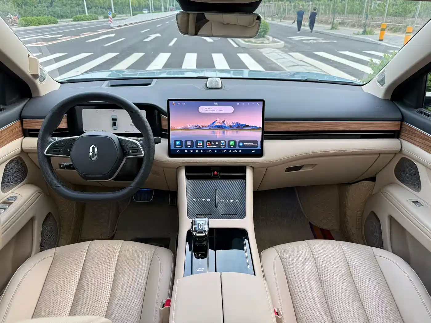 AITO Wenjie AITO M7 2022 1.5T AWD Luxury Edition фото 7