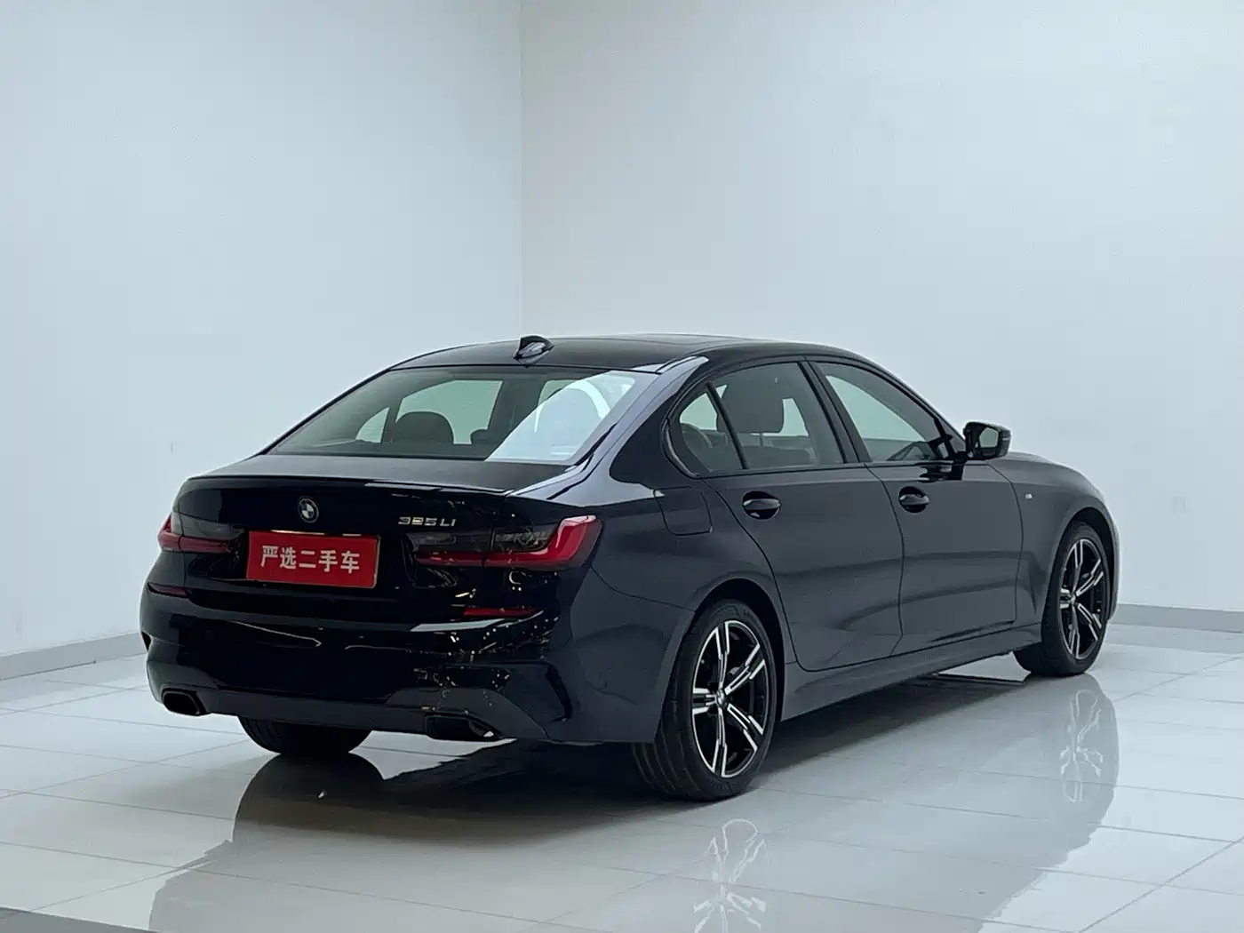 BMW 3 Series 2021 Facelift 325Li M Sport Shadow Edition фото 14