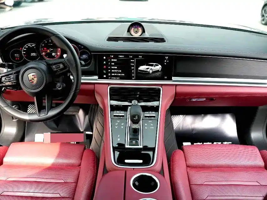 Фото 6 - Porsche Panamera