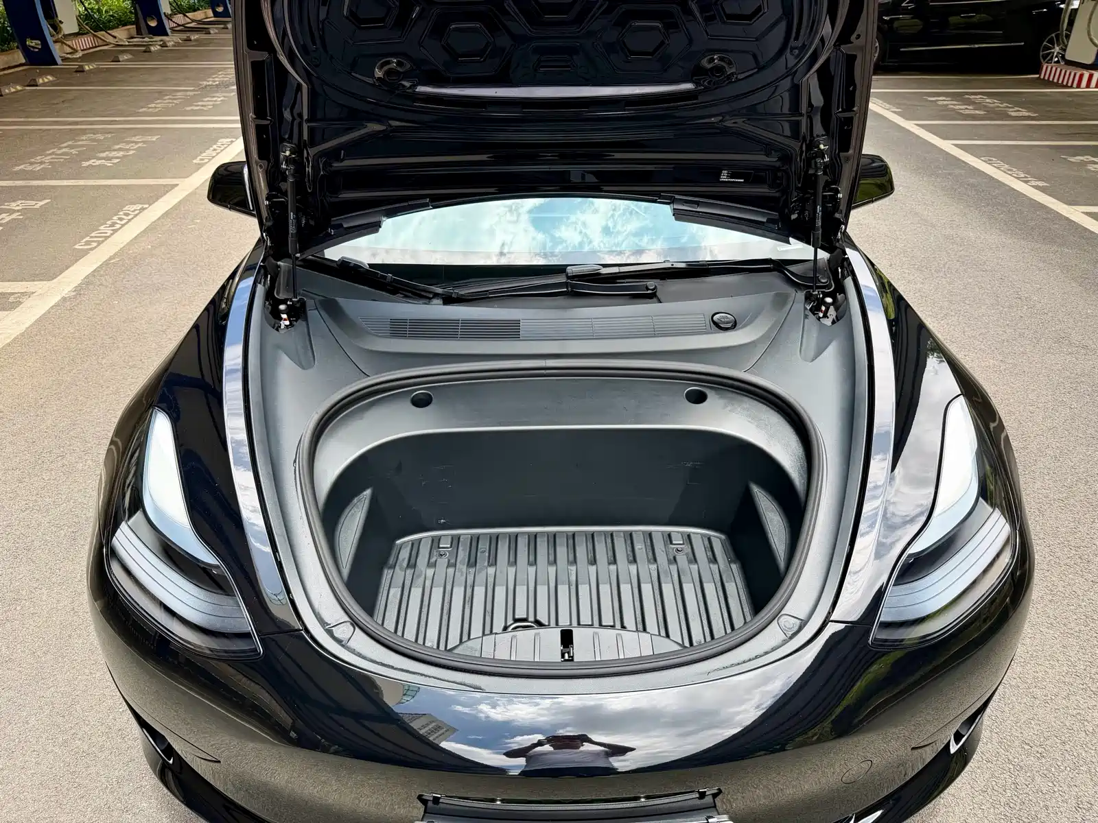 صورة 15 - Tesla Model 3