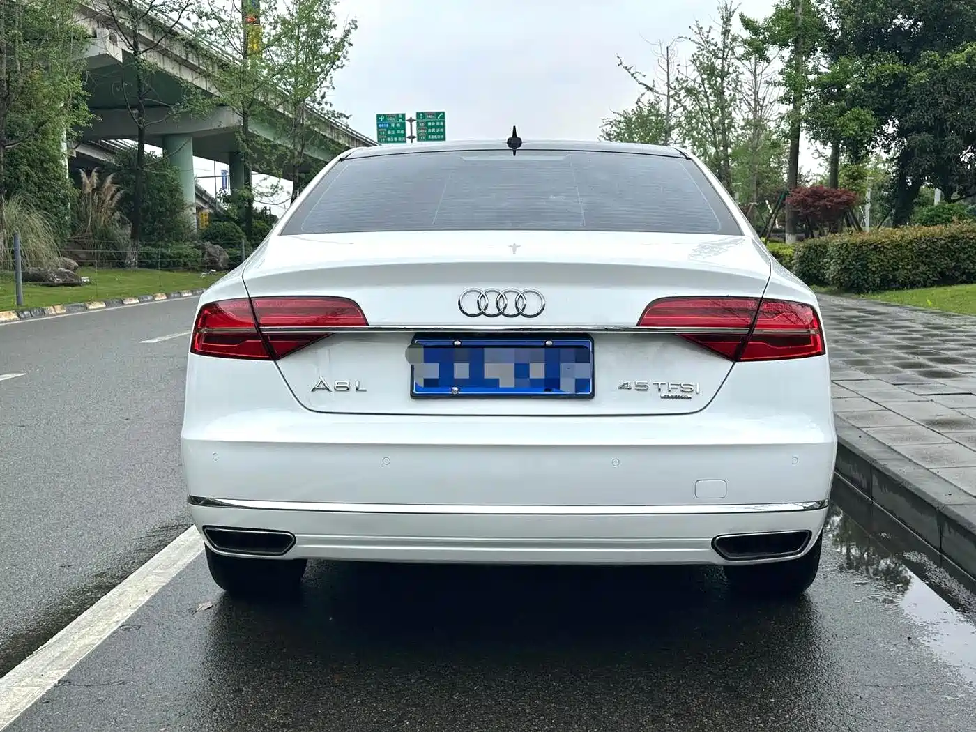 Audi A8 2014 A8L 45 TFSI quattro Comfort фото 16