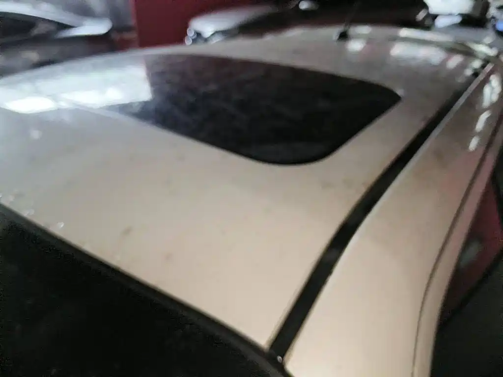 صورة 6 - Infiniti ESQ