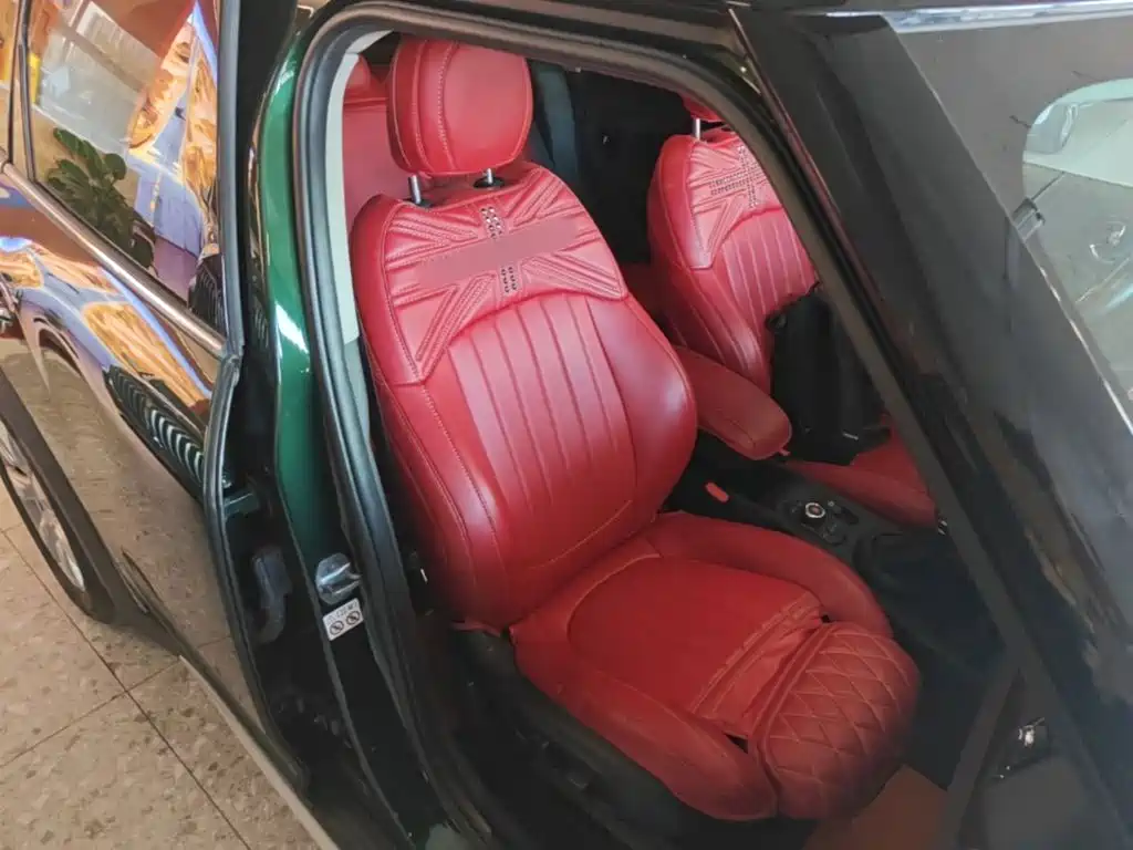 Фото 25 - MINI COUNTRYMAN