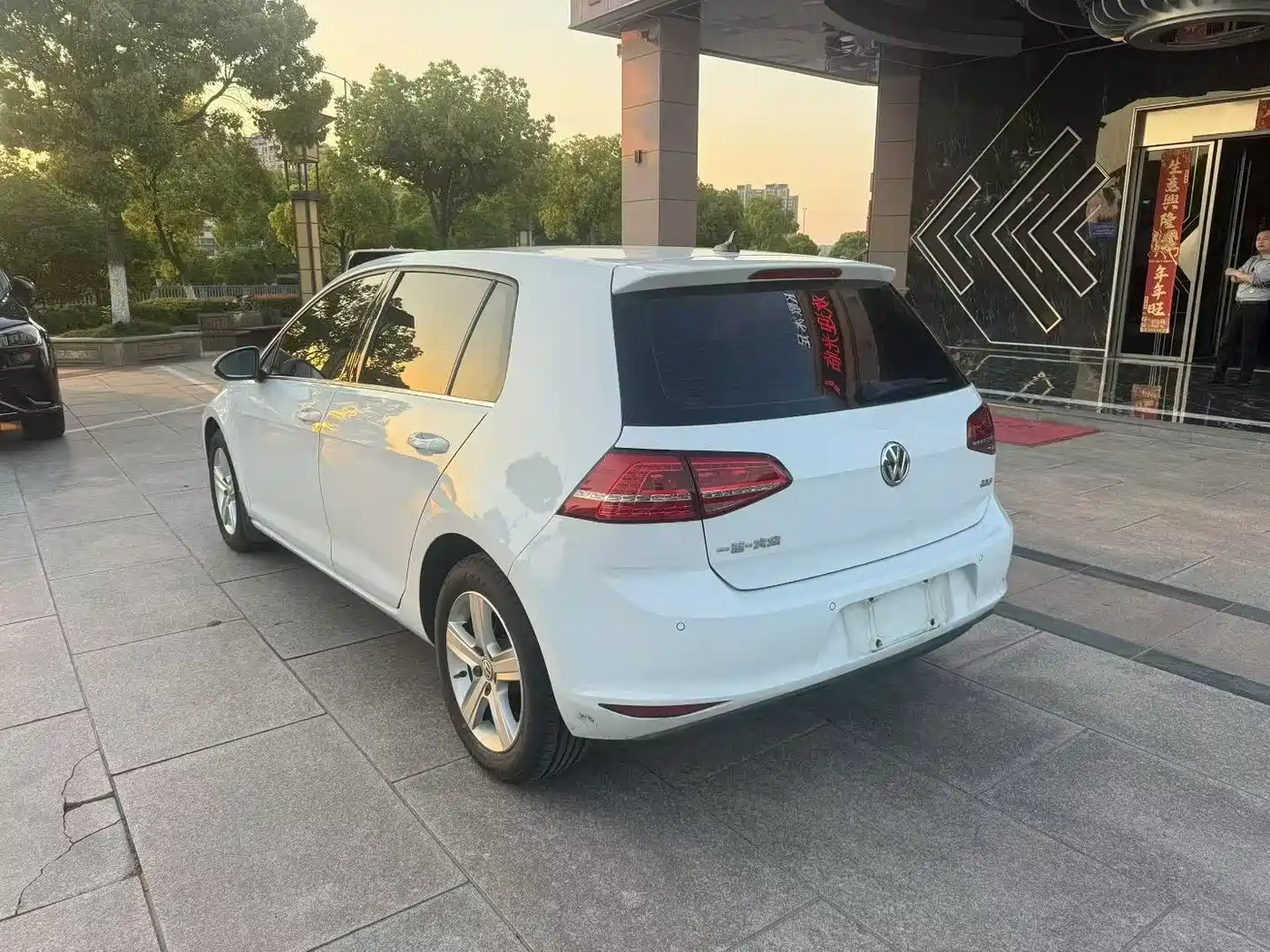 Volkswagen Golf 2016 1.6L Automatic Comfort фото 4