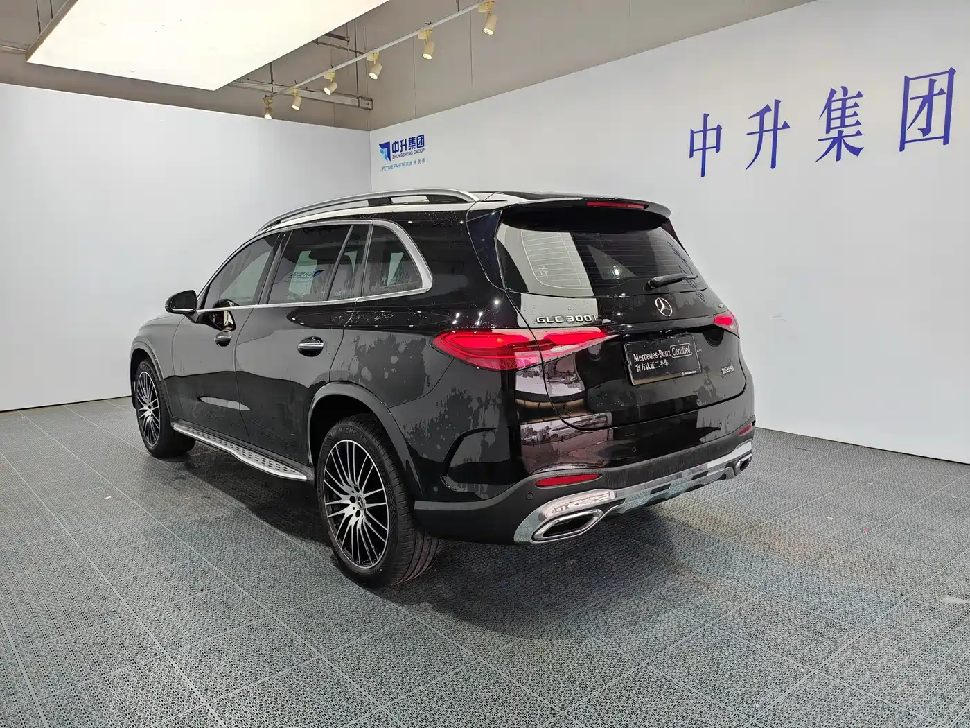 Mercedes-Benz GLC 2025 GLC 300 L 4MATIC Luxury 5-seater фото 4