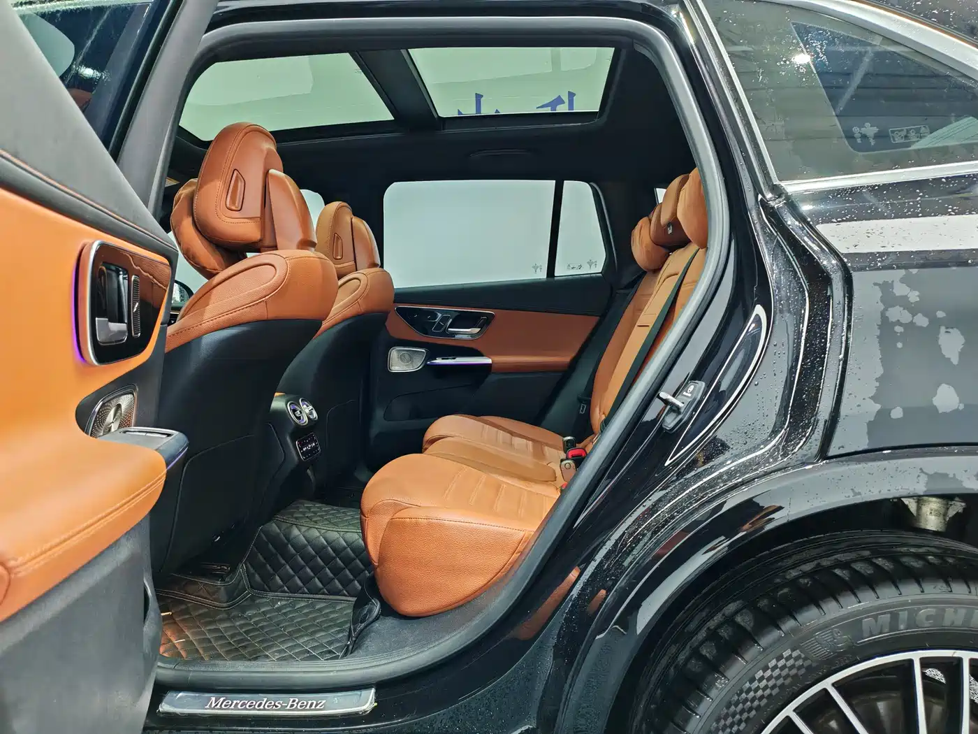 Mercedes-Benz GLC 2025 GLC 300 L 4MATIC Luxury 5-seater фото 12
