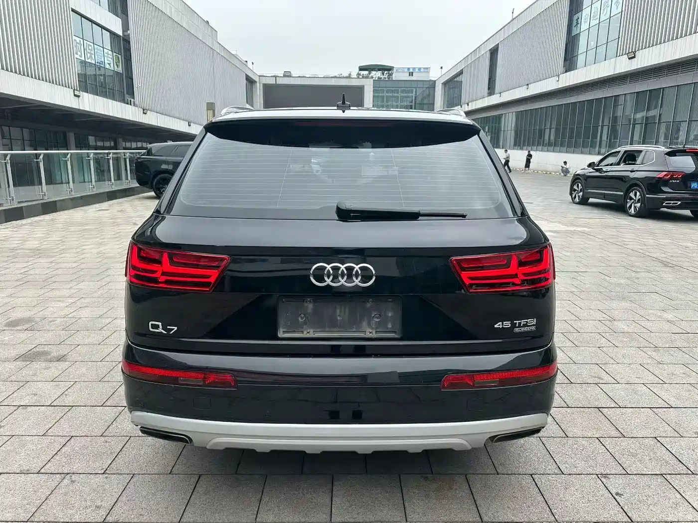 Audi Q7 2019 45 TFSI Comfort фото 9