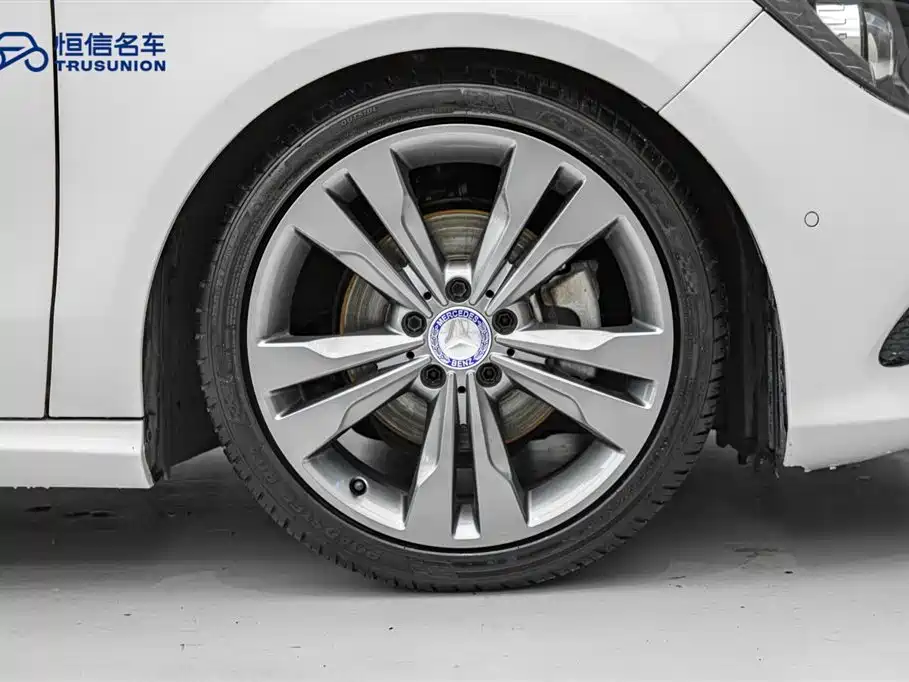 Mercedes-Benz CLA (Import) 2016 CLA 200 Sport фото 7