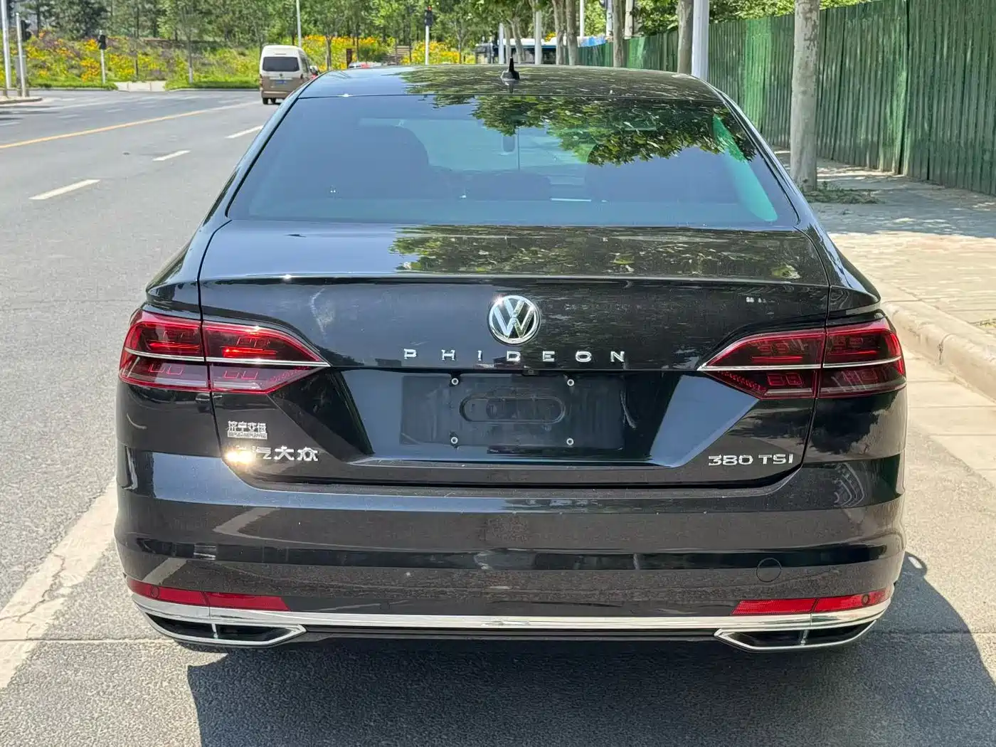 Volkswagen Phideon 2019 380TSI 2WD Business Edition China V фото 8