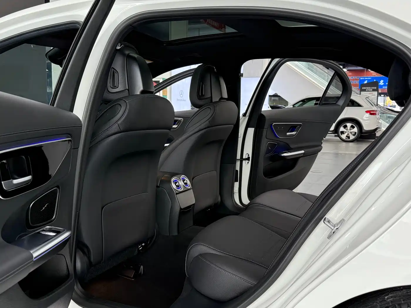 Mercedes-Benz C-Class 2023 C 260 L Sport фото 9
