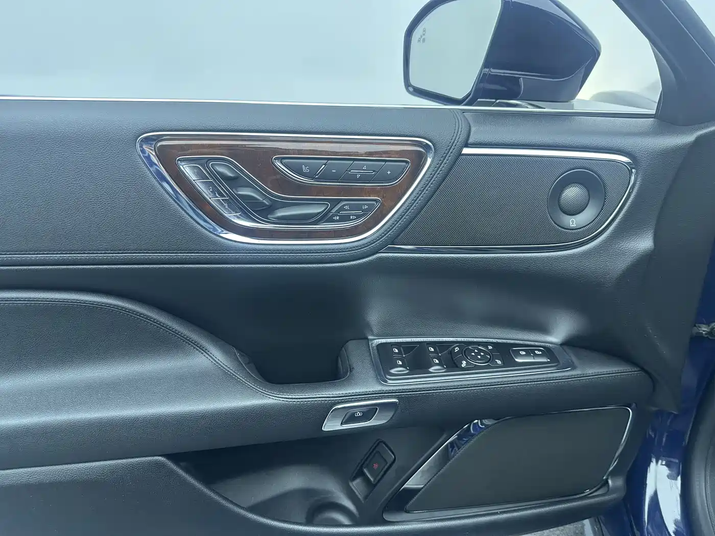Lincoln Continental 2018 2017 2.0T 2WD Prestige