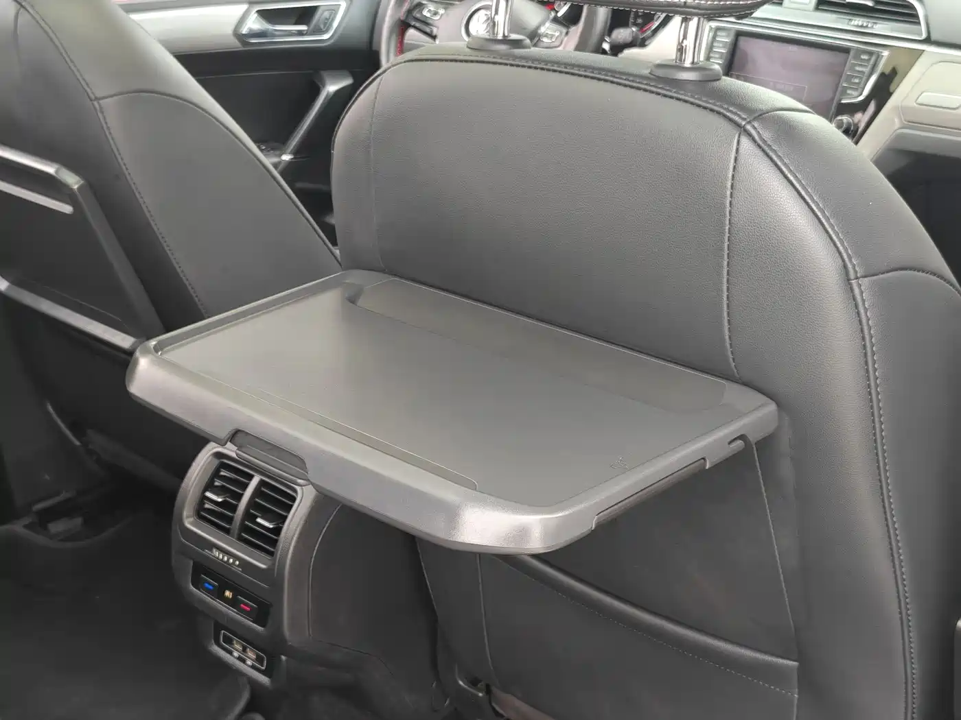 Volkswagen Touran 2018 Touran L 280TSI DSG Comfort 7-seater China V фото 26