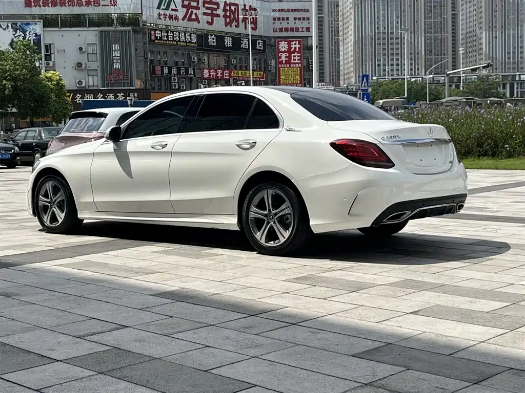 Mercedes-Benz C-Class 2020 Facelift C 260 L Sport фото 6